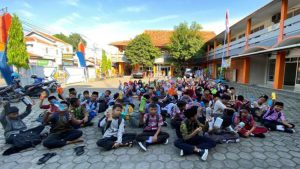 SMP Muhammadiyah Adiwerna Gaungkan “MPLS Ramah Tanpa Plastik” di Tahun Ajaran Baru 2025/2026